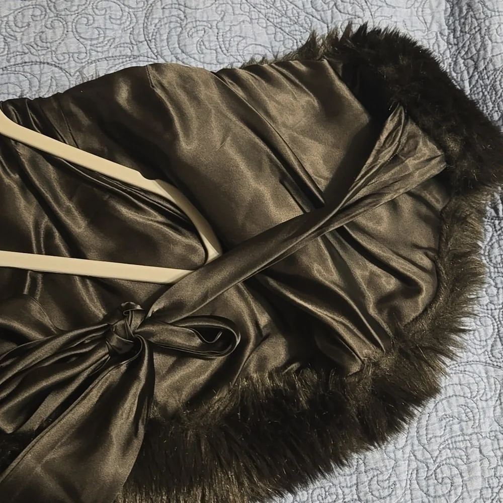 Apostrophe Black Faux Fur Shrug with Ribbon Tie One Size Fits Most